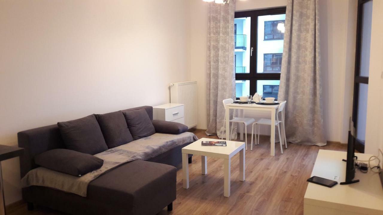 Newburg Apartments Wolska Warsawa Bagian luar foto