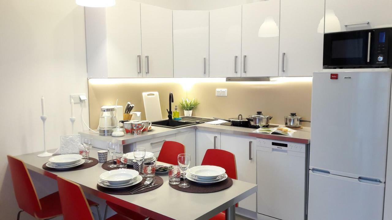 Newburg Apartments Wolska Warsawa Bagian luar foto